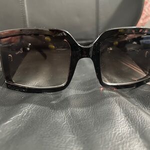 Tahari Black Square Sunglasses